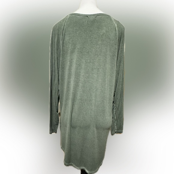LS Notched Neck Shirt - Picture 2 of 3